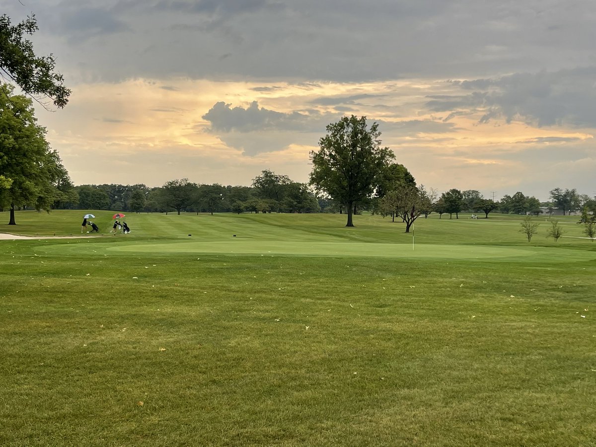 <a href="/JT_GirlsGolf/">Coach Grzetich</a> Invite is rolling at Wedgewood GC. 

LET’S GO JT!

<a href="/JolietWestAD/">Steve Millsaps</a>