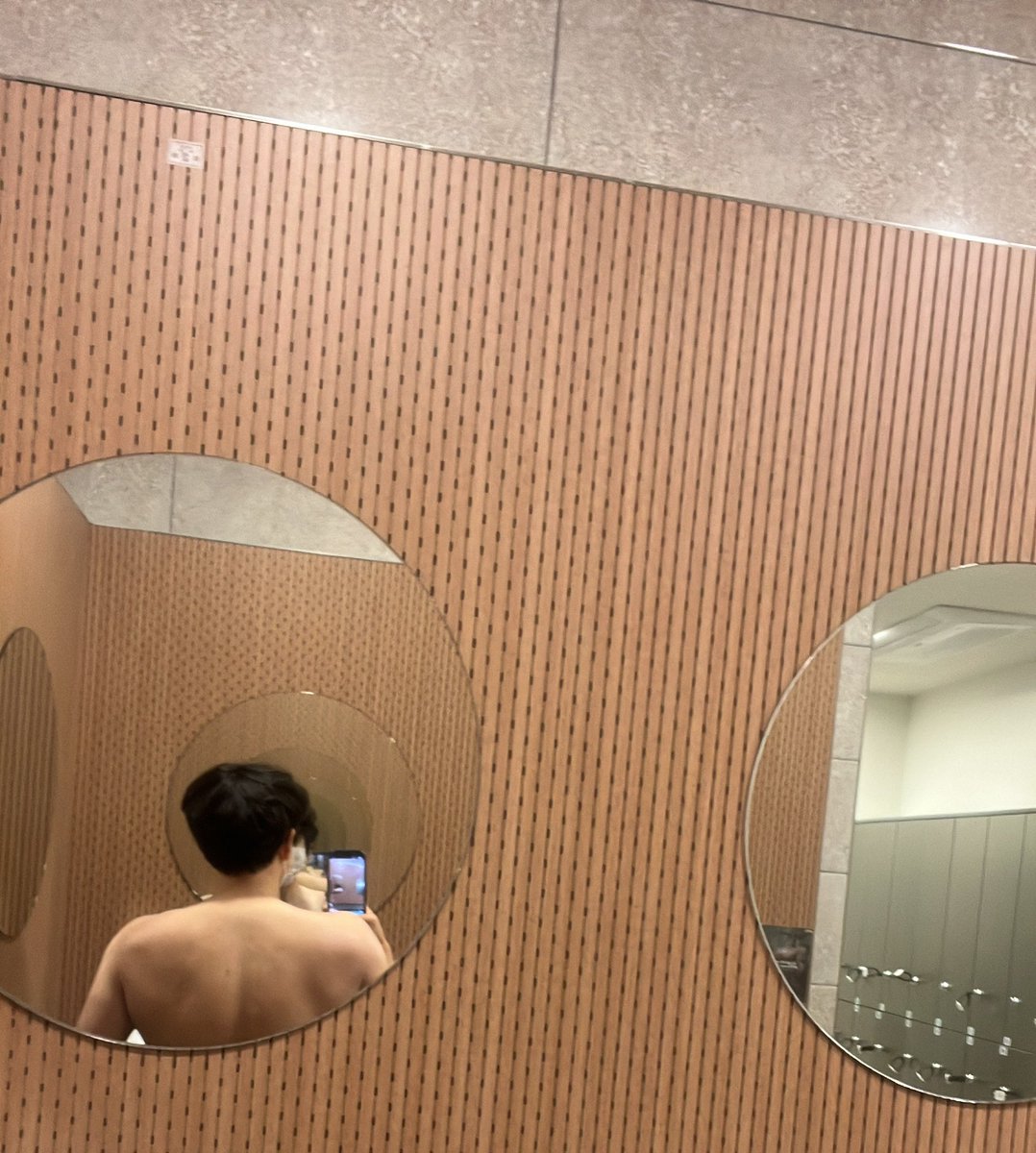 ylspg4's tweet photo. 안산중앙동인사람 #섹트 https://t.co/xja5BeqEls