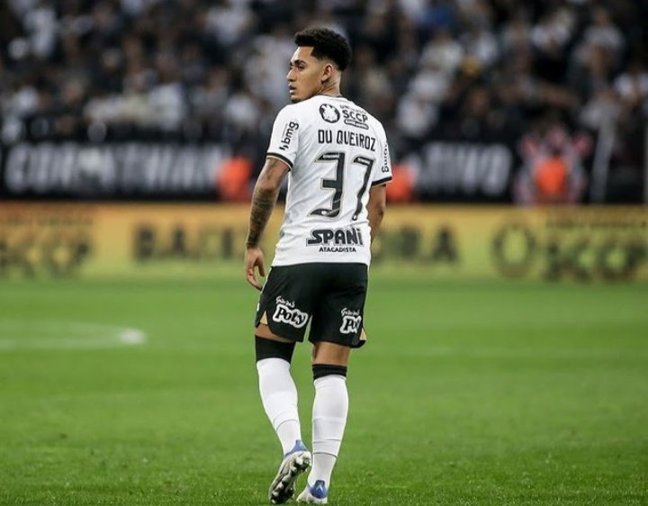 doutorcoringao's tweet photo. Informação ⚠️

O Sporting, de Portugal, está de olho  no volante Du Queiroz, de 22 anos.

🗞️ @pedrogva6 https://t.co/UB5wtvcYza