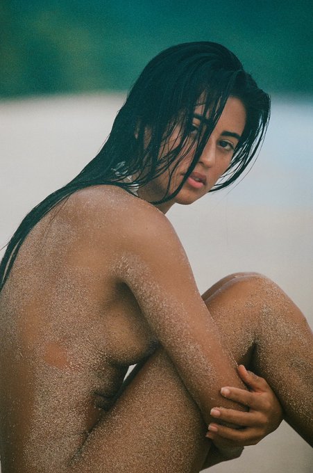 🐚  ~ By  @megbatphoto ✨ https://t.co/w9TezXP8Eg<a class="tags" target="_blank" title="On Twitter" href="/?out=eyJ0eXAiOiJKV1QiLCJhbGciOiJIUzUxMiJ9.eyJpYXQiOjE3MjEyMDE0MzEsImlzcyI6InR3cG9ybnN0YXJzLmNvbSIsIm5iZiI6MTcyMTIwMTQzMSwiZXhwIjoxNzUyNzM3NDMxLCJyZWRpcmVjdF91cmwiOiJodHRwczovL3R3aXR0ZXIuY29tL21lZ2JhdHBob3RvIn0._Xi736L8NndpD6XHMZjoerM085Q1C5r7zIhmxb7YnvP0EuWY4sMLeM7iNFkfPFaI7rJdpVgbTNVRcKWQA_TGtg">@megbatphoto</a><a href="/tag/girl"class="tags"><span>#girl</span></a><a href="/tag/girls"class="tags"><span>#girls</span></a><a href="/tag/beauty"class="tags"><span>#beauty</span></a><a href="/tag/sexy"class="tags"><span>#sexy</span></a><a href="/tag/hot"class="tags"><span>#hot</span></a><a href="/tag/latina"class="tags"><span>#latina</span></a><a href="/tag/latinas"class="tags"><span>#latinas</span></a>