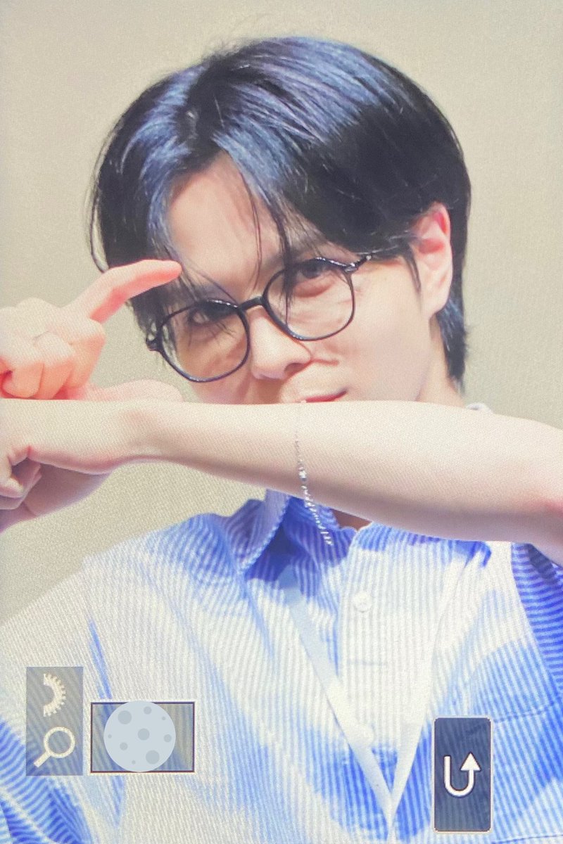 Moon_ls_Full's tweet photo. #ELAST #YEJUN #엘라스트 #예준 https://t.co/ofGFr2Ux3m