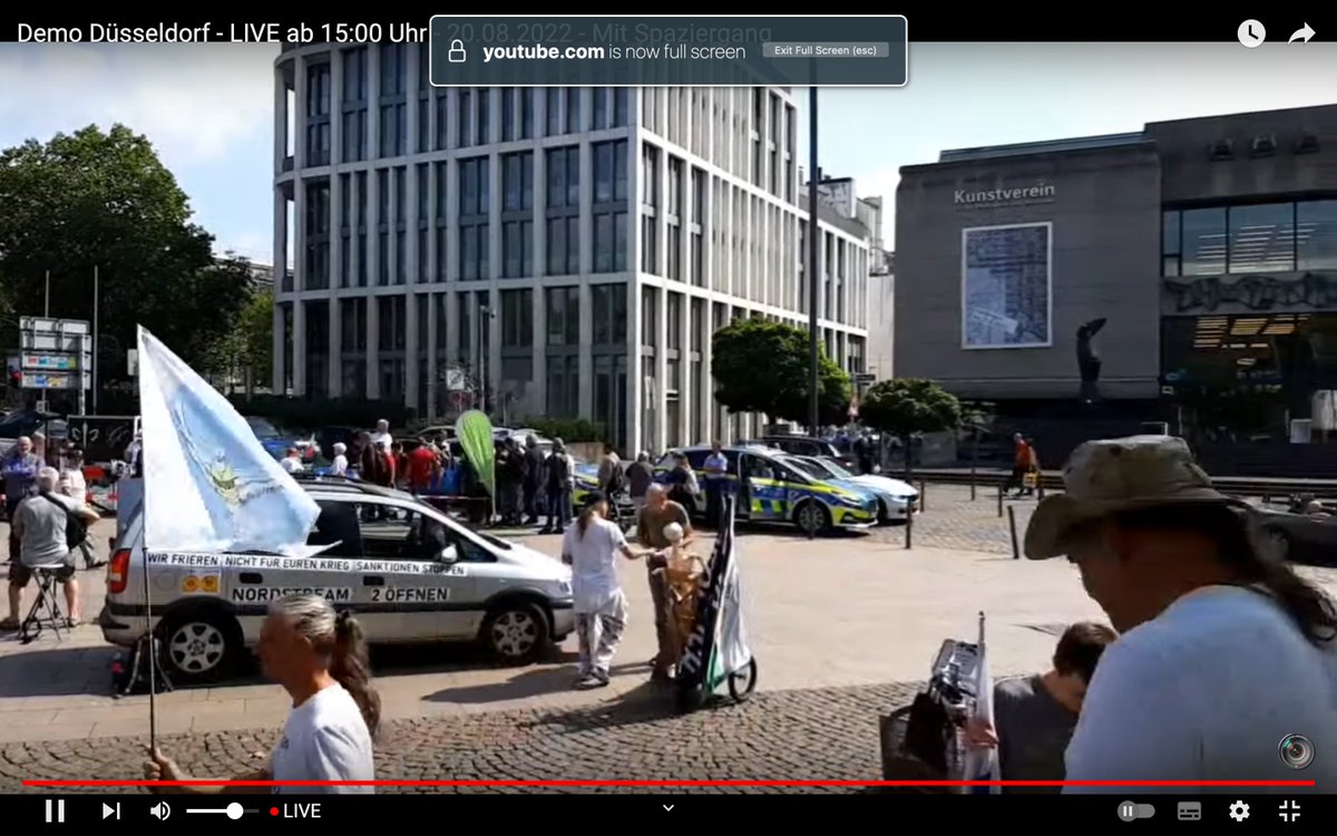 Alerta0211's tweet photo. Neben der #noAPO findet eine weitere Versammlung der rechts-offenen bis extrem-rechten #noCRD statt. Neben ANmelder Sven B. fallen sofort Reichsbürger Sascha "Master Spitter" V. und "Daniel aus Essen auf (Stimme). Daniel gehörte lange zu den "APO-Stmm-TN". #dus2008 https://t.co/SLABplYfoR