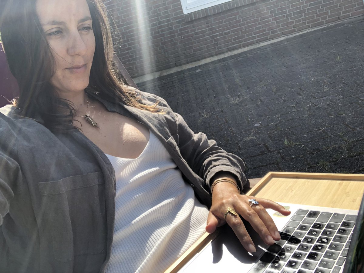 Mar_Walimai's tweet photo. Flexibility in academia: I can work the entire weekend from my garden. Maybe like this I manage to meet (some) of my deadlines. #thisisalsoscience #preparinglectures #weekendworking #AcademicChatter https://t.co/0WMvpNhZAa