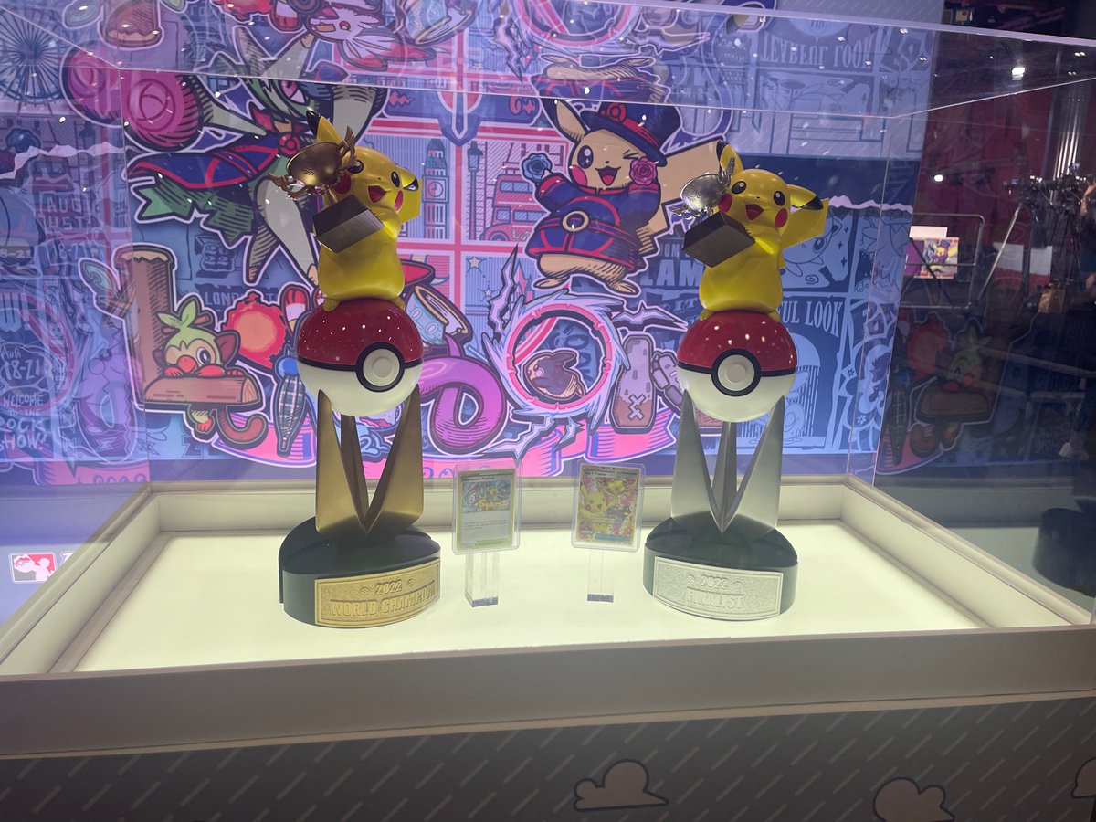 antysaurus's tweet photo. We here! #pokemonworlds Thank you @whoamattberry https://t.co/88FBNQuBNC