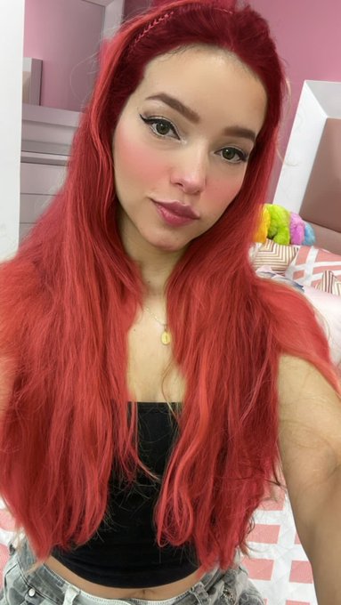 Do you like redhead girls? Should I change it? ❤️🤭✨ https://t.co/7p8Kd8R883