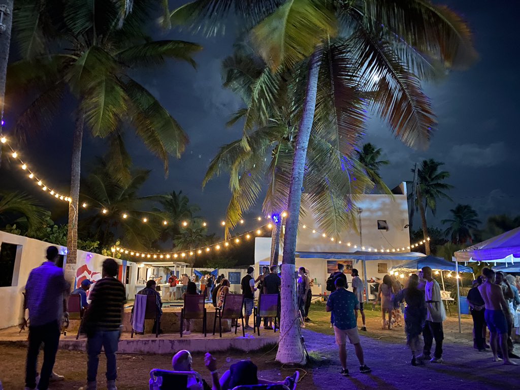 NFTARTPR's tweet photo. Notte Ricca #viplaunchparty https://t.co/OMhu7tZ14O
