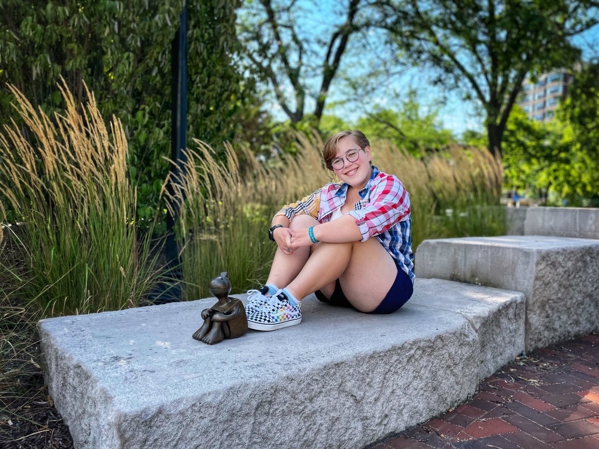 BluedogFoto's tweet photo. Took some Senior portraits of this girl today https://t.co/2vfko1TOrM