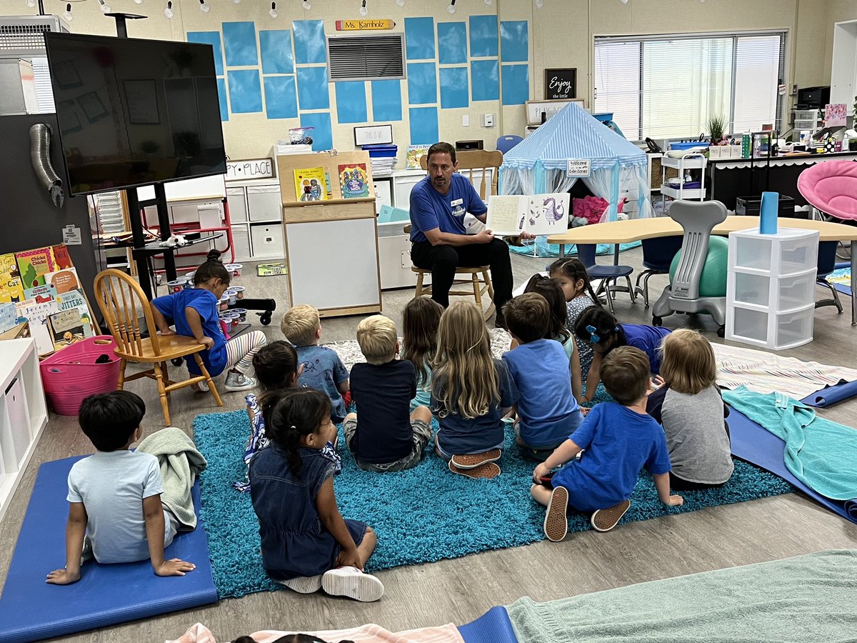 OserRick's tweet photo. Is anything more rewarding than doing a read aloud to inquisitive 4 year olds who are full of energy and love? Thank you Ms. Kamholz for letting me spend time with your class. #tkrocks @DrLIbarra @lphilyaw1 @EUSD @LRGreenEUSD https://t.co/mB2hGVJNJc