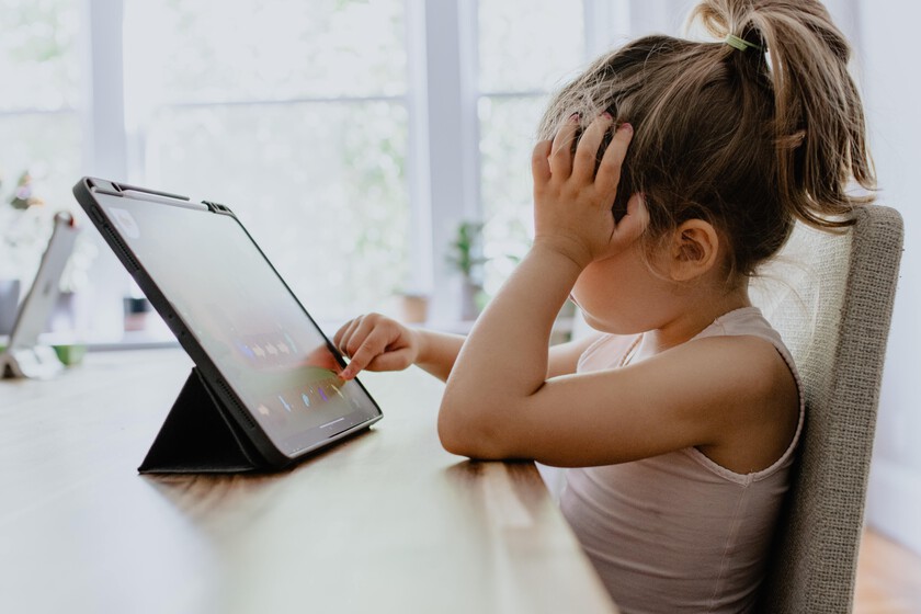 xataka's tweet image. Programar desde la infancia: 5 lenguajes de programación perfectos para niños entre los que también está Python genbeta.com/desarrollo/pro…