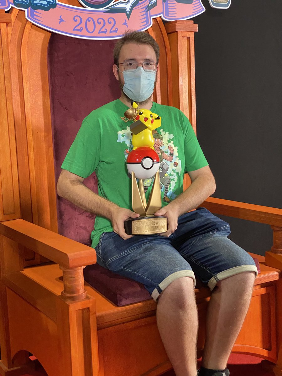 I did it! 

First ever official Pokemon Go World Champion!

#PokemonWorldChampionship2022 #PokemonGo