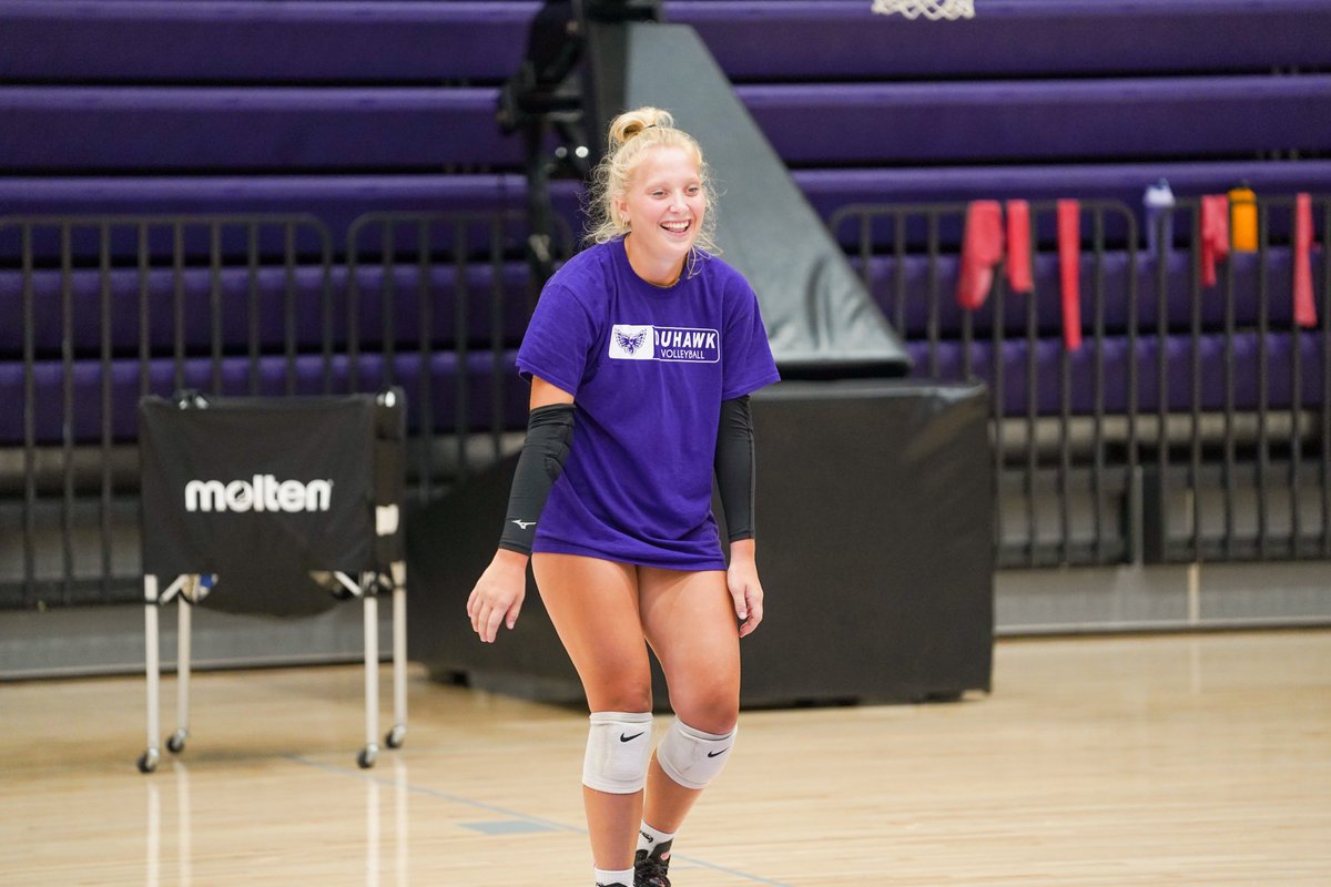 All smiles because we're back in the gym!