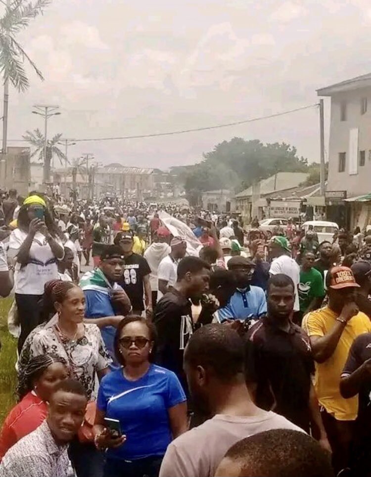 firstladyship's tweet photo. Can you buy this Peter Obi’s picturesque love? This is 360° panorama.👏👏🇳🇬 https://t.co/YuElhK4gSo