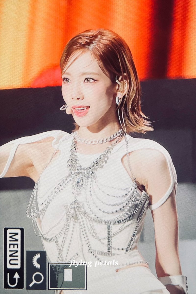 flying_petals's tweet photo. 220820 SMT
#태연 #taeyeon https://t.co/Xo8yLxHYWX