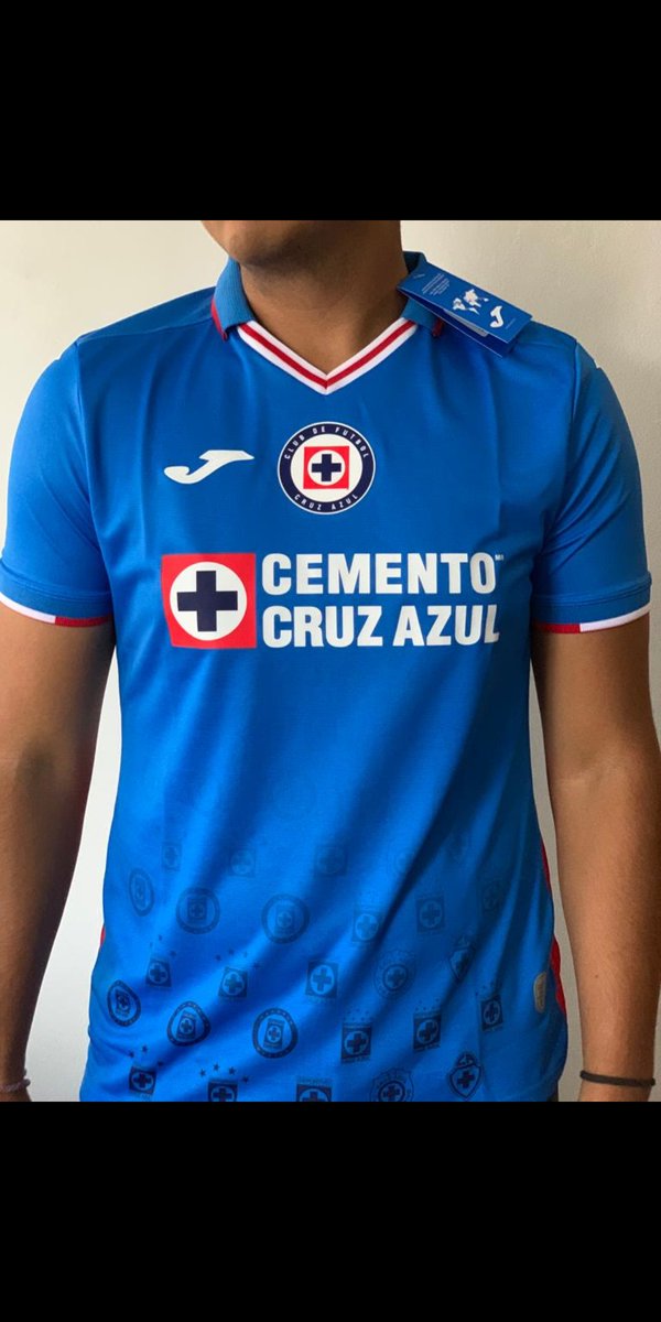 SportsSerrano's tweet photo. Hoy juega la máquina, solo hoy Sábado y mañana Domingo 21 obtén un precio especial en la compra del jersey para caballero de local, apoya a tu equipo y que Viva Cruz Azul https://t.co/5Qk8ehpOds
