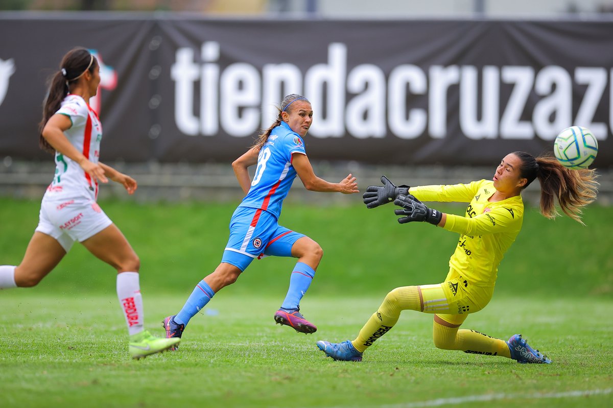 🤩 <a href="/AnaGarcia2894/">Ana Garcia</a> con su primer gol para La Máquina