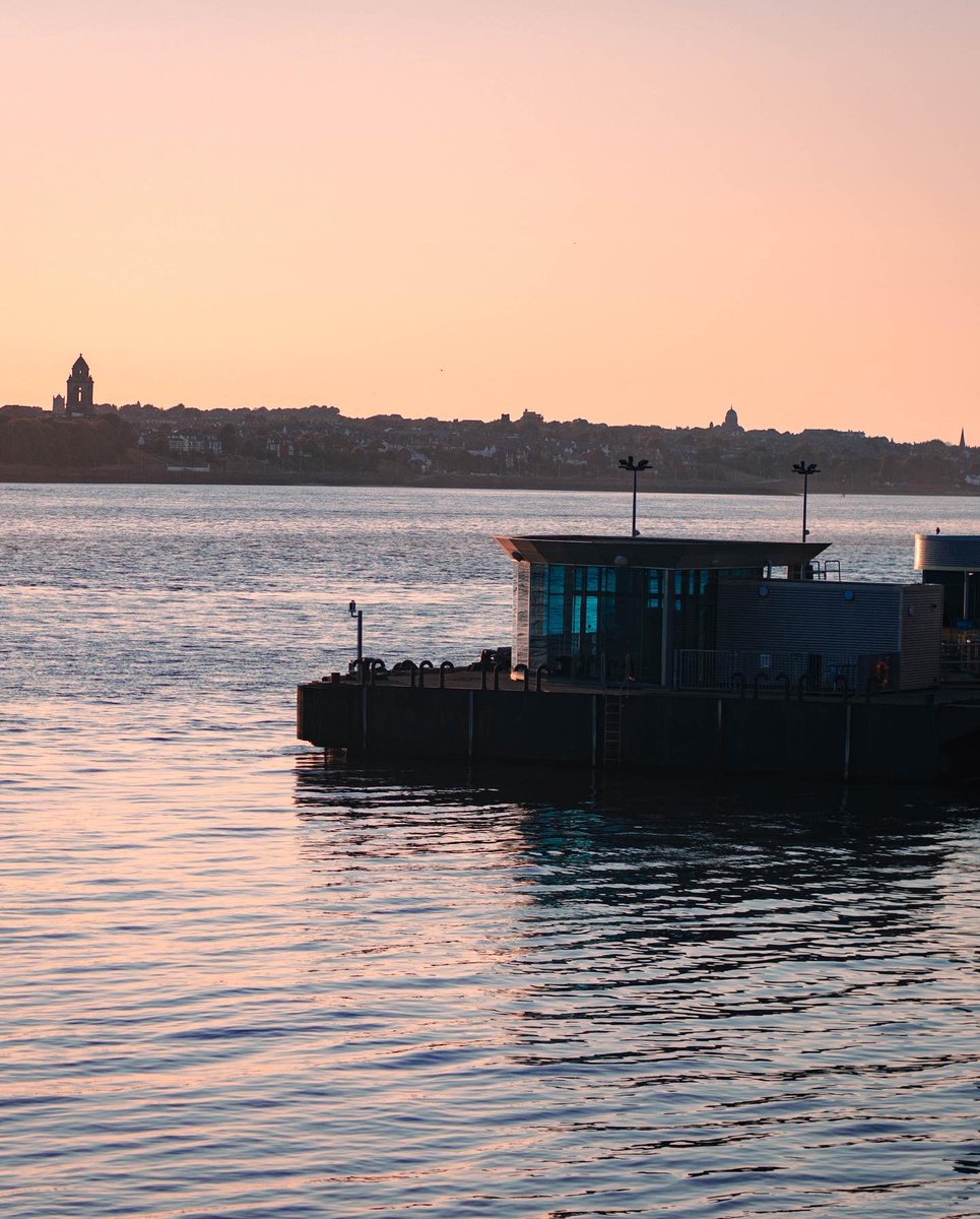 uberplanet's tweet image. Liverpool, Albert Dock #liverpool

📸 @roythomo