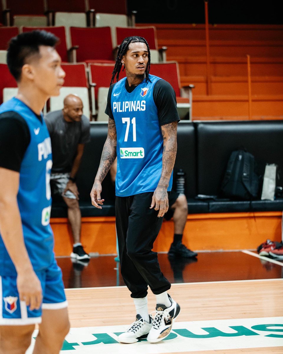 upclosehype's tweet photo. welcome home sixx @JordanClarksons 🇵🇭 https://t.co/Lf5NbpaY9V