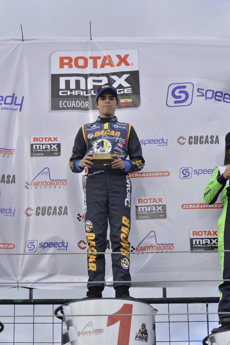 miguelvallejom's tweet photo. 🏎️🏁🇪🇨
El destacado Kartista @leonidas_drouet del Team @bateriasdacar logró el primer lugar en la segunda válida del Rotax Máx que se realizó el pasado fin de semana en el @kartodromocotopaxi , el podio lo completo #franciscoparedes en 2do puesto y en 3er lugar #DomenikaArellano https://t.co/x4bV0vI2P2