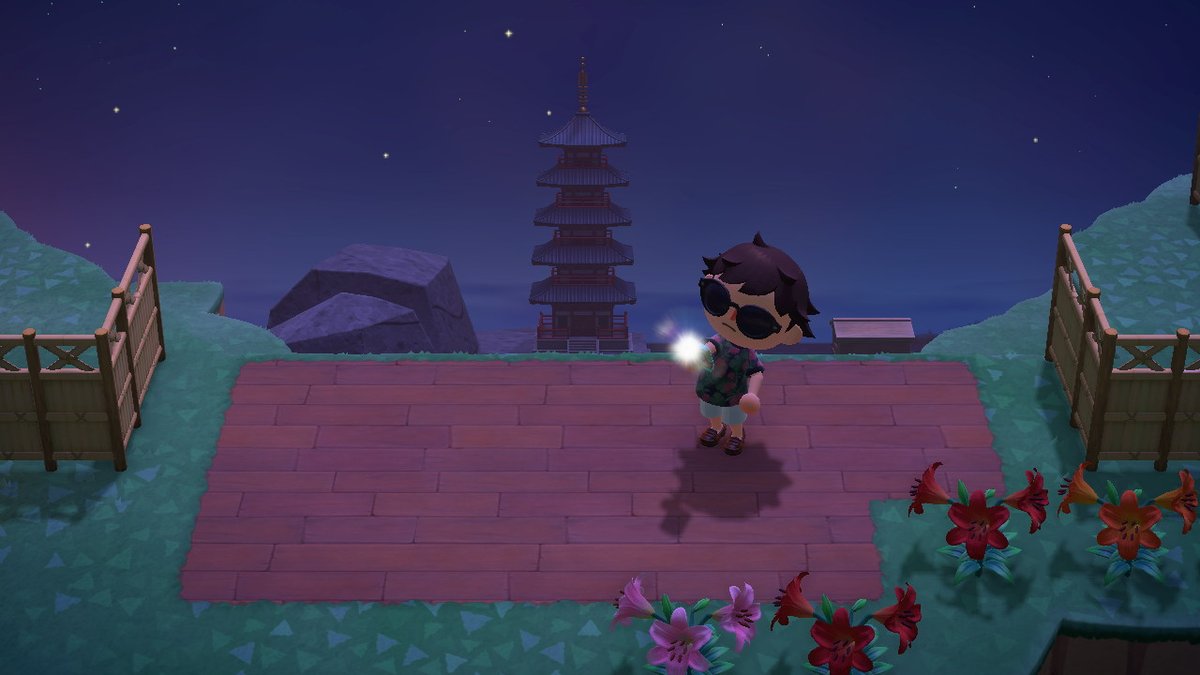 iHarv_'s tweet photo. after not having my original island for nearly 2 years, I decided to finally try to transfer my old save from my broken switch... and honestly just walking around the island has made me hella emotional #AnimalCrossing #ACNH #NintendoSwitch https://t.co/E7jRkhd9iT
