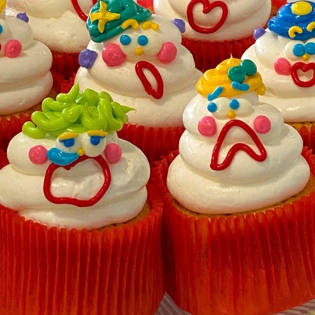 ⚃  INTEGRALES
     ⚄  INDEFINIDAS 
            por: 🦕