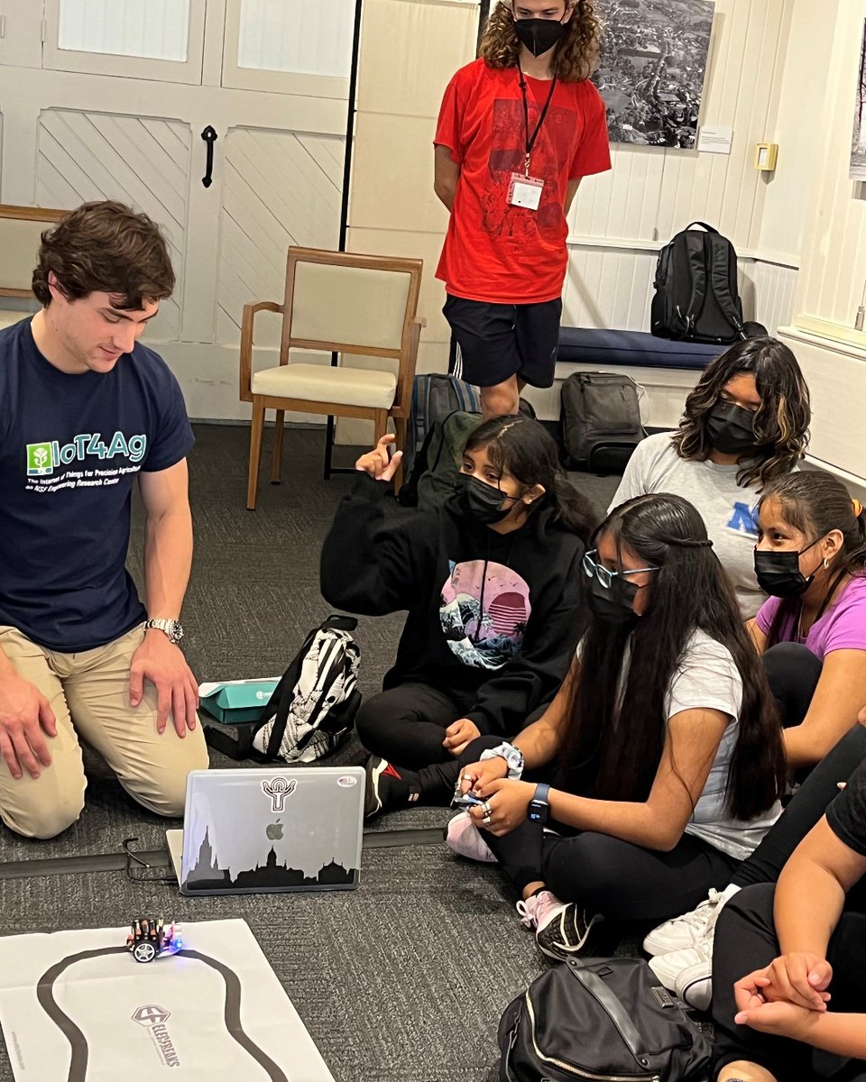 morrisarboretum's tweet photo. It's always a pleasure having the @_ACLAMO_ Summer Bridge Program at the Arboretum! This year, @UofPenn received a NSF grant for @IoT4Ag and chose our donor-funded summer program to participate in a STEM curriculum that included IoT4Ag sensors, batteries, and robotics! https://t.co/mbdmZe2lZx