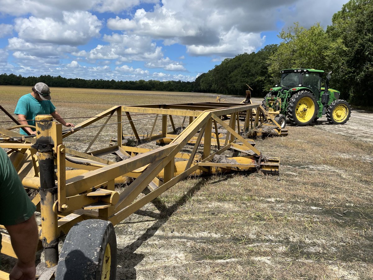 UF_HAEC's tweet photo. @uf_haec is accelerating infrastructure processes to meet new demands with more efficient solutions towards innovative systems. #potatobreedingprogram #organicsystems #environmentservices #networks https://t.co/DmevqqeeE6