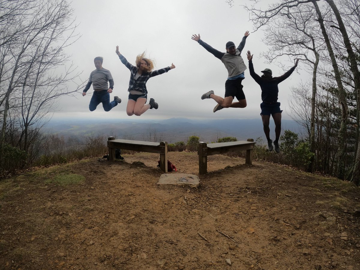 AmericanHiking's tweet photo. Students from @AUG_University headed to @VAStateParks Hungry Mother State Park for an #AlternativeBreak this spring and created a new trail in just one week!
Looking for a new school break experience? Reach out to volunteer@americanhiking.org or visit https://t.co/gy5rWBF4W9 https://t.co/QEPU8scauZ