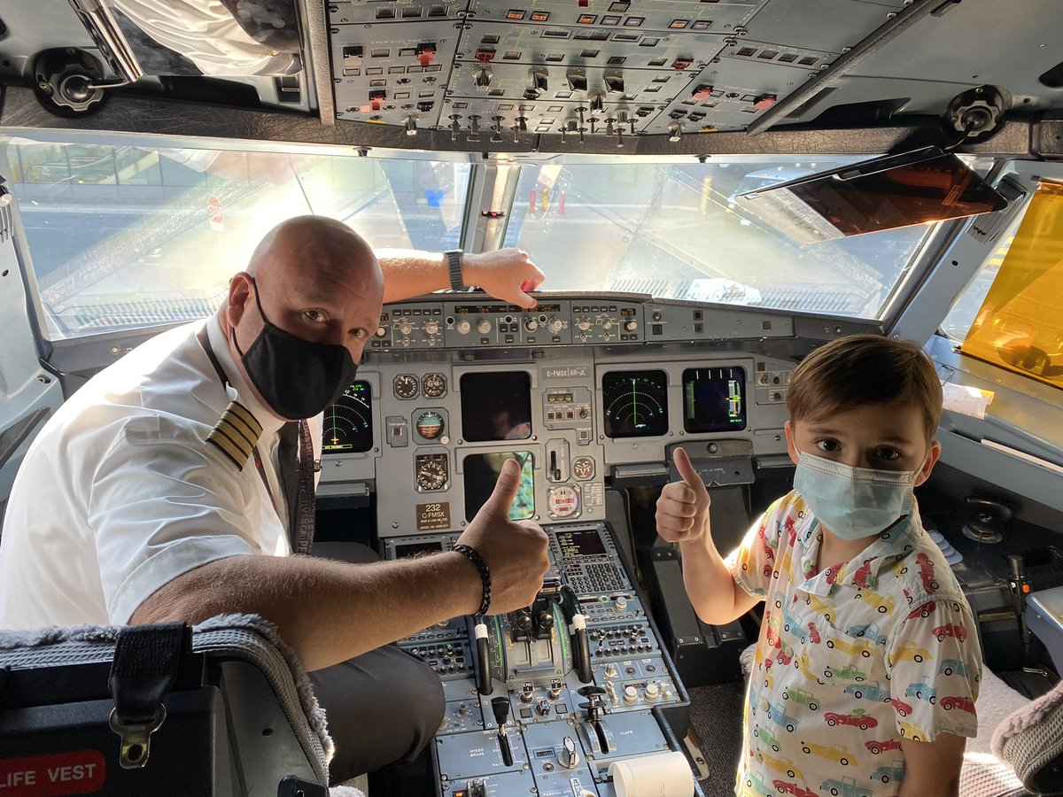 #avgeeking hardcore right now. Thank you <a href="/AirCanada/">Air Canada</a> - no wing pins for kids like the Olden days but new memories none the less! #a320