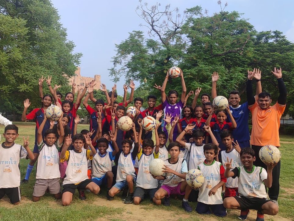 slumsoccer's tweet photo. Play and play-based learning is important for children's social development. Children who #play are better at being able to control themselves, be more cooperative, considerate, friendly and are with higher social competence. #StriveIndia #footballfordevelopment https://t.co/44SOWvYn0f