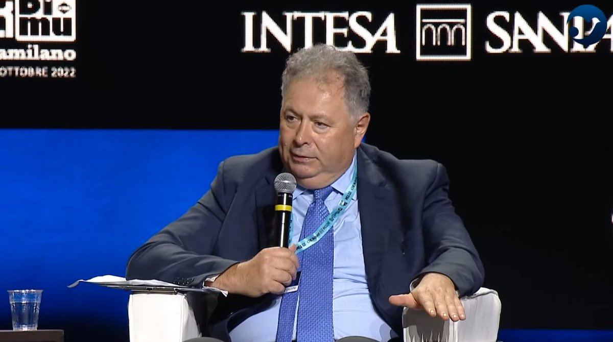 MeetingRimini's tweet photo. "Il Parlamento Europeo deve crescere di valore, prendendo decisioni anche a maggioranza, per una sovranità europea"

#Vittadini al #meeting22 #20agosto https://t.co/ZczFASAF0q