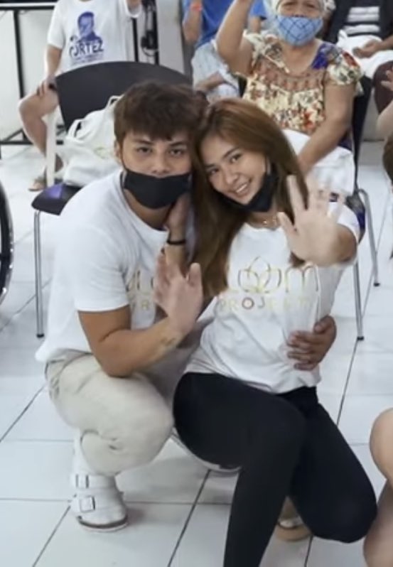 Kikifgc's tweet photo. Kinikilig akooooooo sa mga hawak ni mister kay misis!! 🥰♥️ hihi @iamr2alonte @iamAndalioLoisa https://t.co/xxaoELTrSm