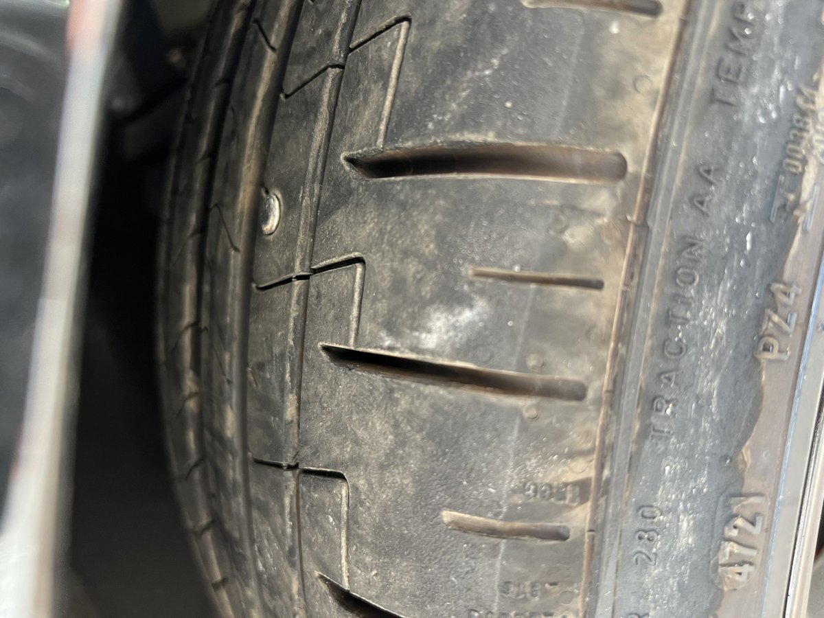 autonogeeksblog's tweet photo. We’ve got our first set back after starting off the morning strong by exploring the National Mall. Looks like we’ll be in DC a little longer than anticipated 😬 https://t.co/WsbTSad48A