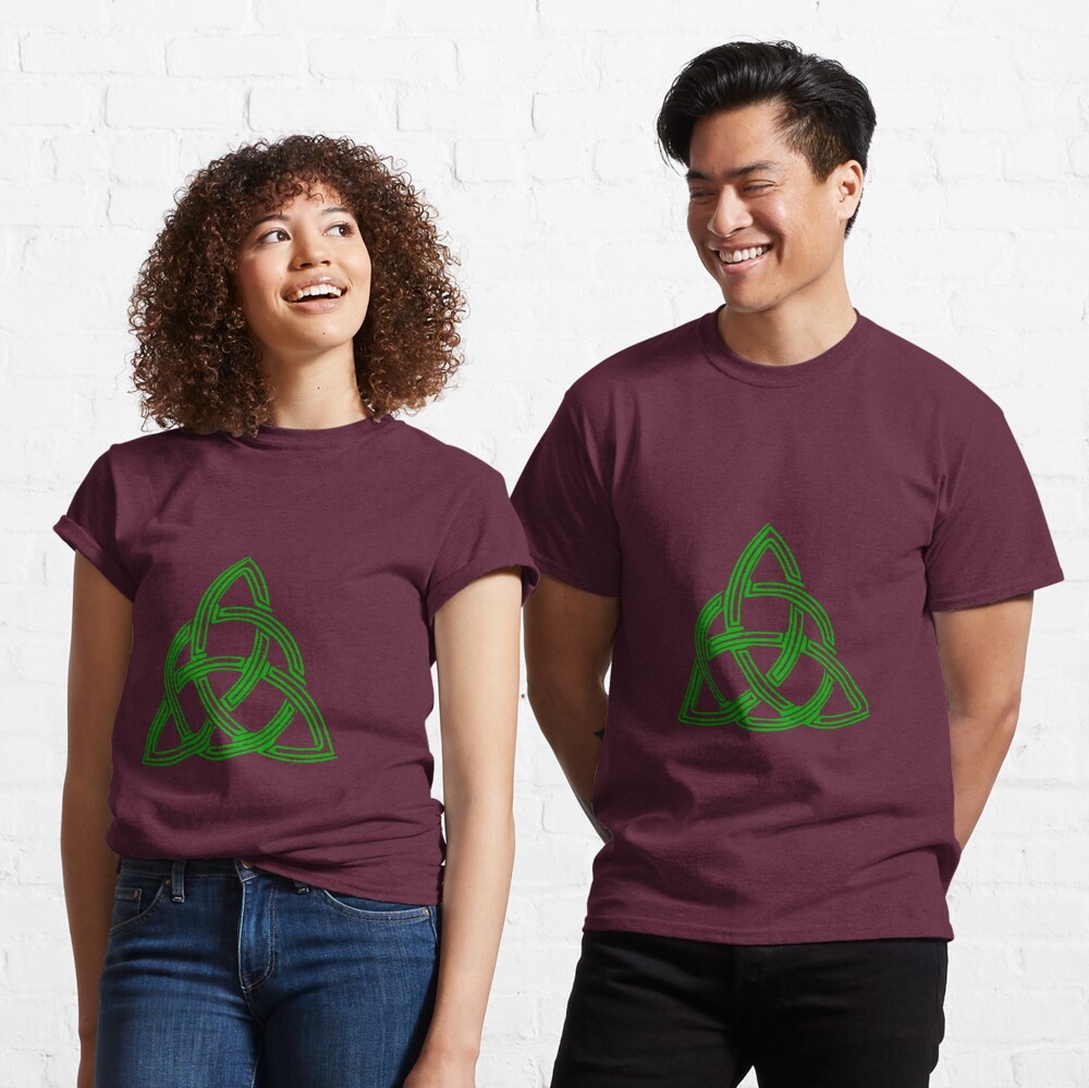 annesmith12yan1's tweet photo. Trinity Knot as seen here on a Classic T-Shirt is a type of celtic knot which is a complete loops that have no start or finish.
https://t.co/hnKY5r0lrx
.
.
.
.
#womensstyle #newclothing #clothingcompany #imadeyourclothes #irishpride #saintpatricksday https://t.co/tVu9ZbIyrk