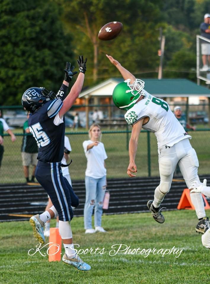 kosportsphoto's tweet photo. Bring on those Friday Night Lights https://t.co/Pc9rHVd6Mx