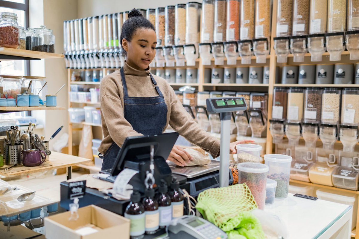 Triplesoft's tweet image. Making the most of your self-service weighing scales?
A simple way to track wholesaler prices and quickly update prices in store has never been more important to save staff time and maintain your margins. 
Collect sales data for reporting and stock control #Avery #Bizerba #Digi