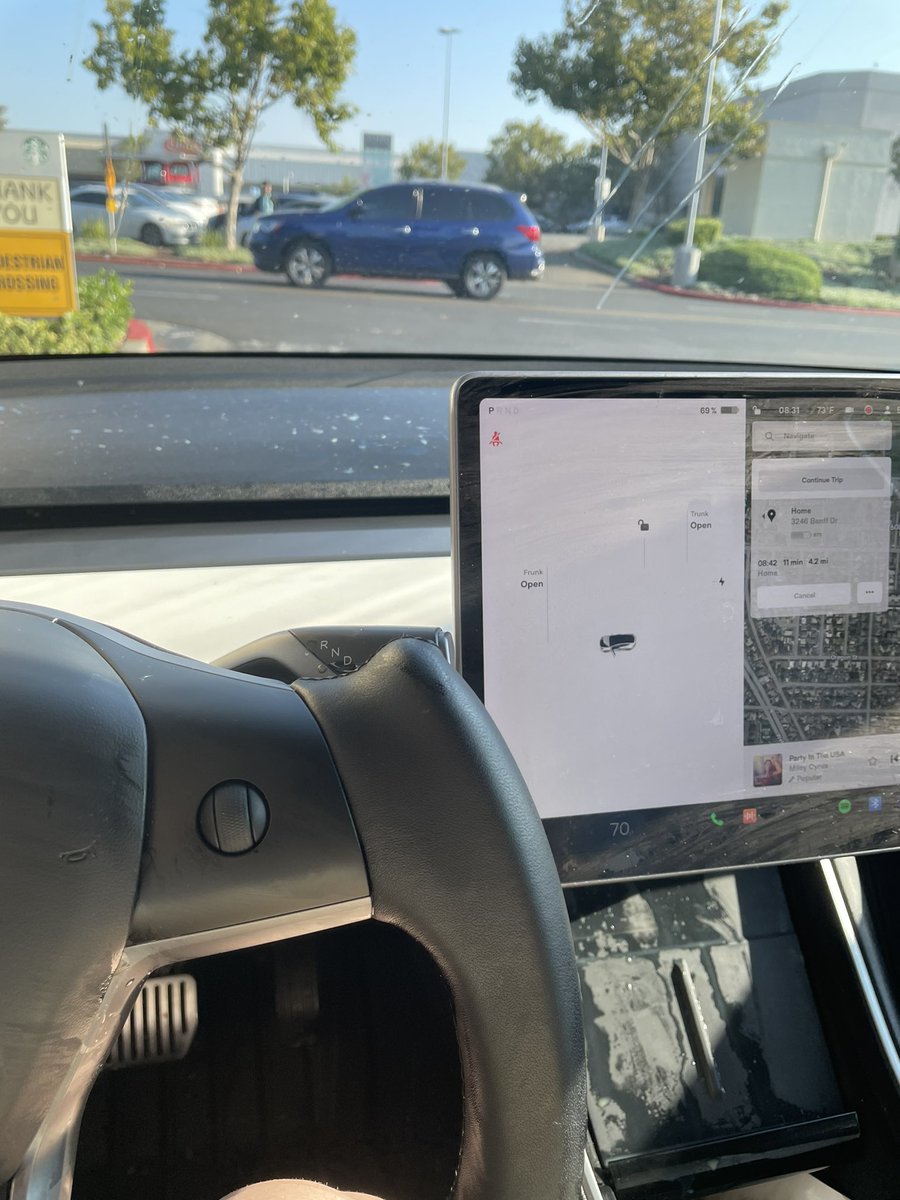 brandy__willett's tweet photo. Went to @starbucks this past Tuesday and ordered an extra hot latte. Barista went to hand it to me without the lid being secured & she spilled it all over me and the inside of my #Tesla At least they gave me a $4 gift card? 😭#notwinning #modely #whiteinterior #starbucksfail https://t.co/J7Wvu4dh4V