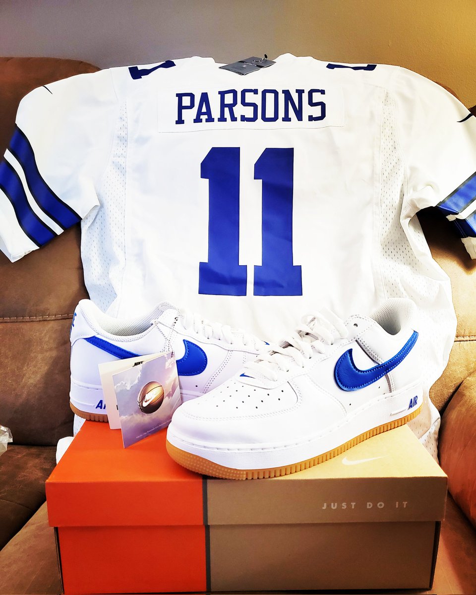 Java_Da_Hut's tweet image. Christmas in August 🙌🏼..... @MicahhParsons11 can&apos;t wait to watch you kill&apos;it this year Bruuuuuh