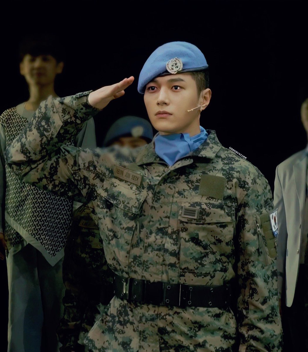 woohyunismm's tweet photo. INFINITE's last soldier our marine Myungsoo, you did a great job 🥹👏 congrats on your discharge!!! welcome back bb~~🖤  

#인피니트 #김명수 #엘 #L #INFINITE 
 #WelcomeBackINFINITEMyungsoo https://t.co/OH4XXkVsTw