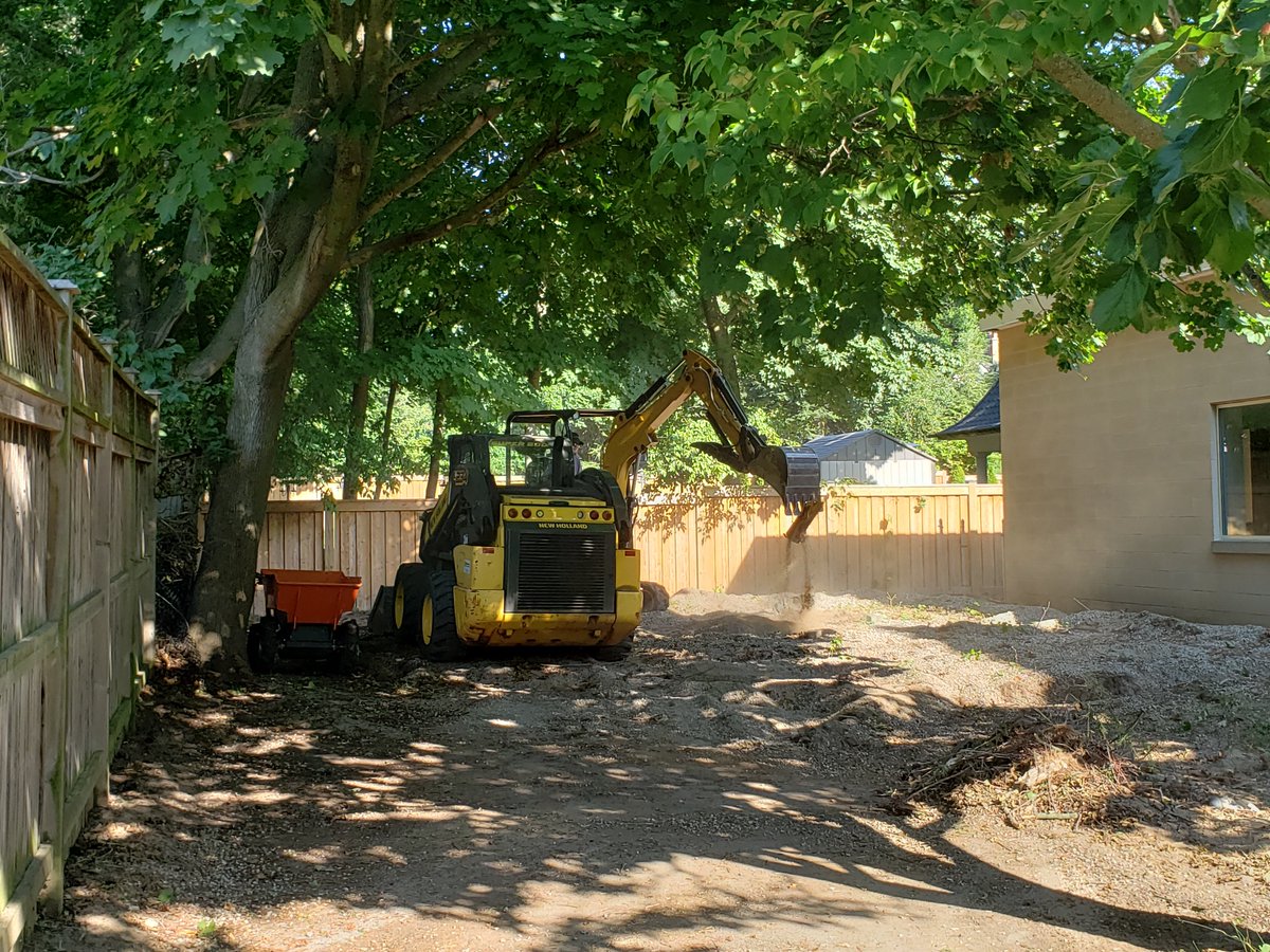 Another #DepaveParadise project underway @StCuthbertOak 

Goodbye asphalt, hello pollinator paradise!

Thank you <a href="/TDFEF/">TD FEF</a> for funding #ClimateAction that increases #water management and #biodiversity for our community!

Stay tuned for the planting day updates!

#resilience