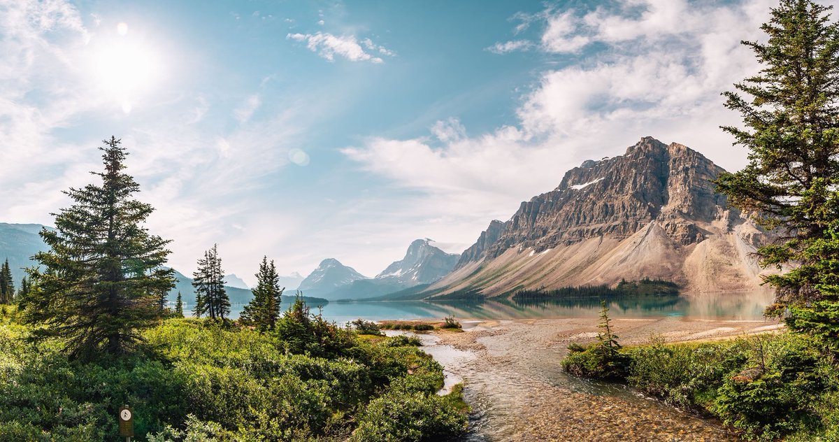 banfflakelouise's tweet photo. We've seen some great photos shared throughout the season - including this shot of Bow Lake!

With so many popular destinations in @BanffNP, our team of local experts are available on Live Chat to share some other hidden gems: https://t.co/pBOlWzhkfR
 
📸: gavinkrohm/IG
#MyBanff https://t.co/vQBZyO2TNK