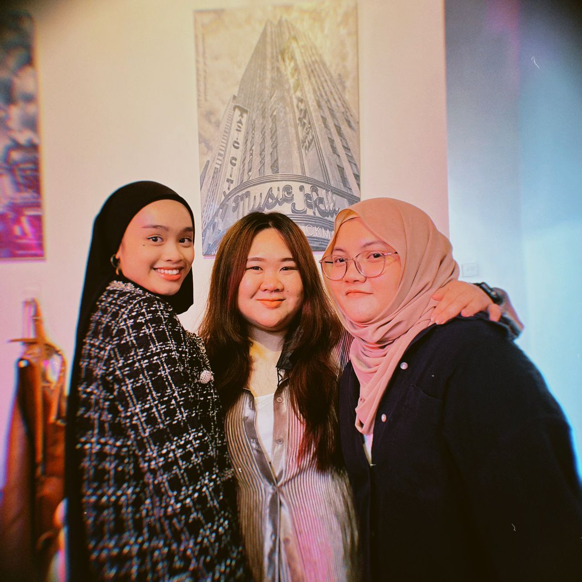lurv teruks
#TEULANDinSarawak #OurGeniusNikkōAsahiSWK