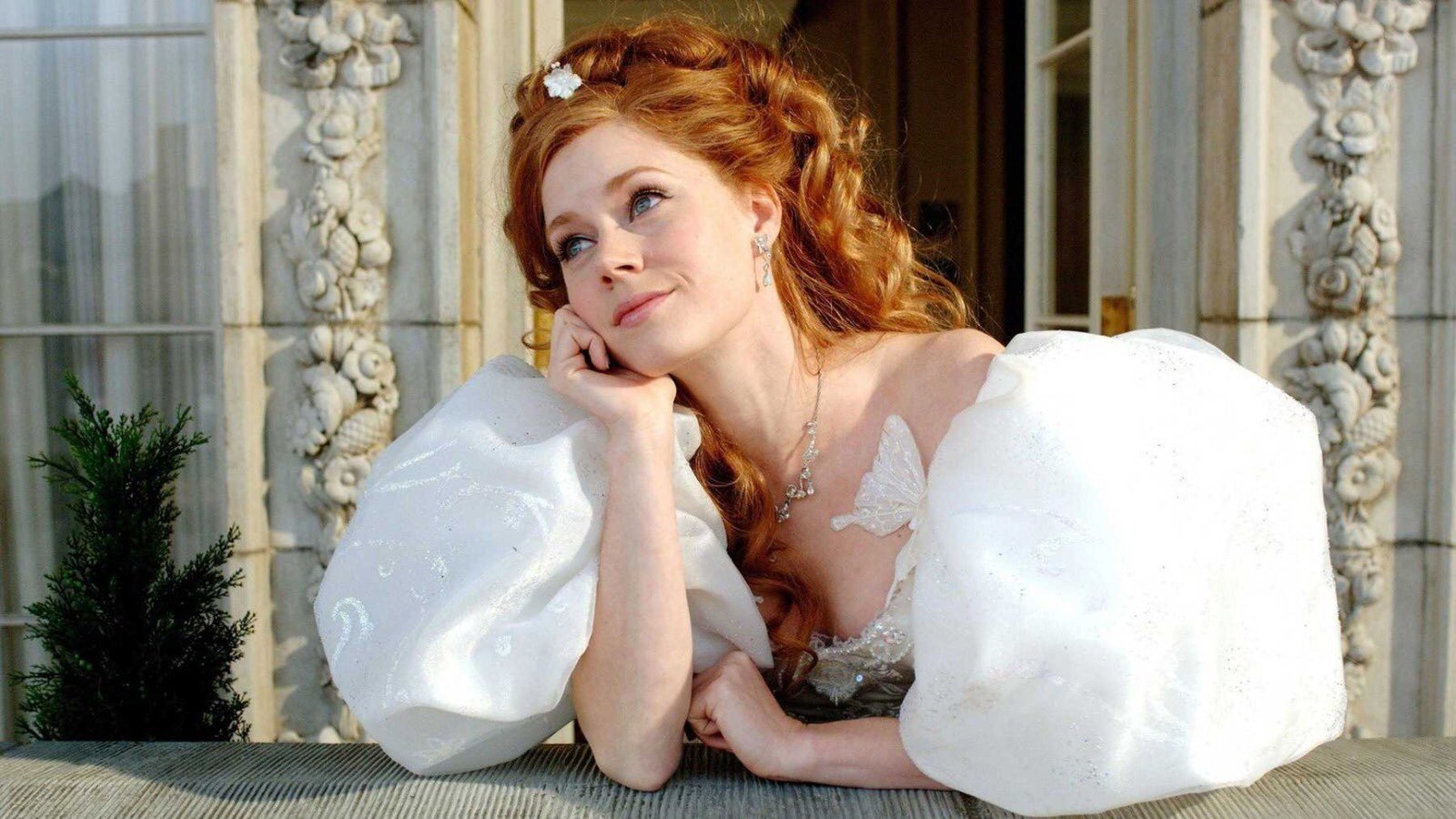 Happy 48th Birthday to Amy Adams!

 The Wonderful Six Time Oscar-Nominated Actress 