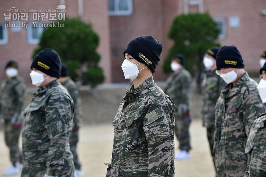 ifntnews's tweet photo. 🖤김명수🖤 전역을 축하해요❣️
#우리명수_보고싶었어
#필승_병장김명수_전역을_명받았습니다
#군싹돌_인피니트
#WelcomeBackINFINITEMyungsoo
케이팝 긴장해. 이제 우리 💛인피니트💛 무적의 군싹돌이다‼️ https://t.co/tf111ypoSl