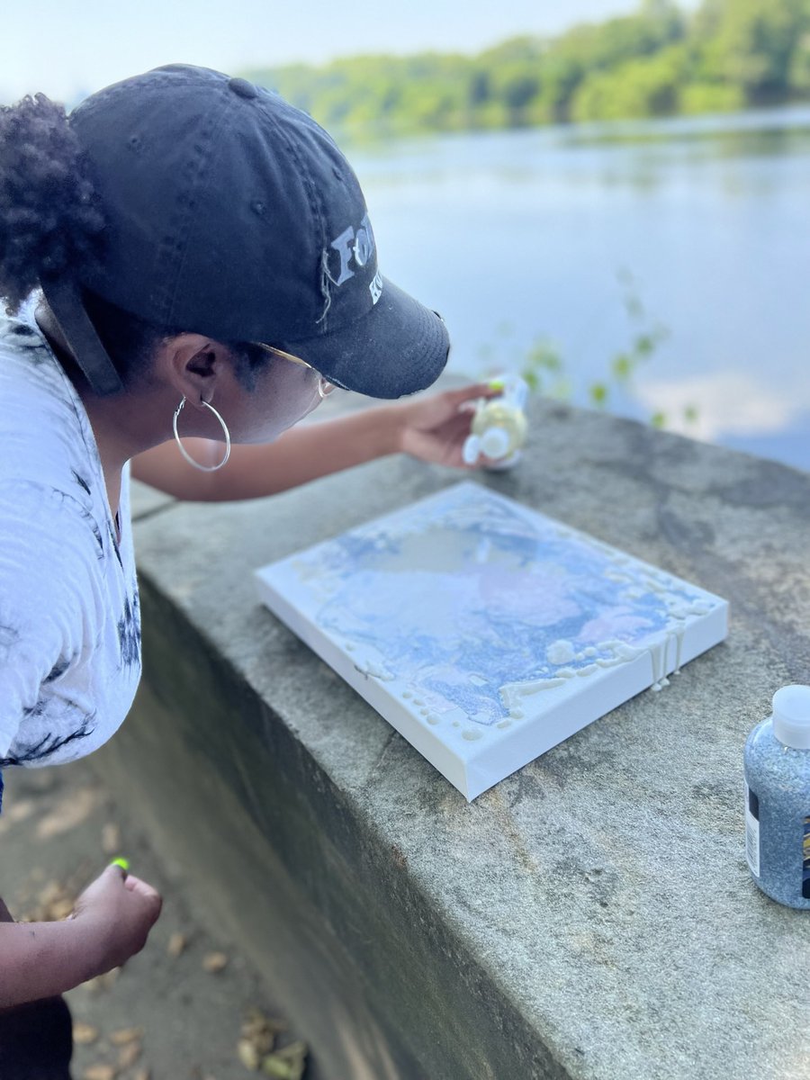 Queen_Picasso's tweet photo. Never give up on something that you can’t go a day without thinking about 🎨 #ArtistOnTwitter #phillycreative https://t.co/UbDabKv95X