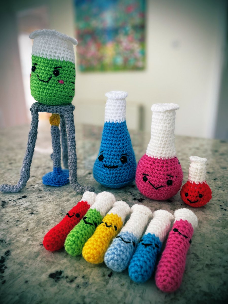 PAul McC⌬rmAcK 🧪🎓 (@mccormackpj) on Twitter photo Every chemist needs crocheted chemistry apparatus and glassware. #crochettwitter #chemistry <a href="/RoySocChem/">Royal Society of Chemistry</a> Every chemist needs crocheted chemistry apparatus and glassware. #crochettwitter #chemistry <a href="/RoySocChem/">Royal Society of Chemistry</a>