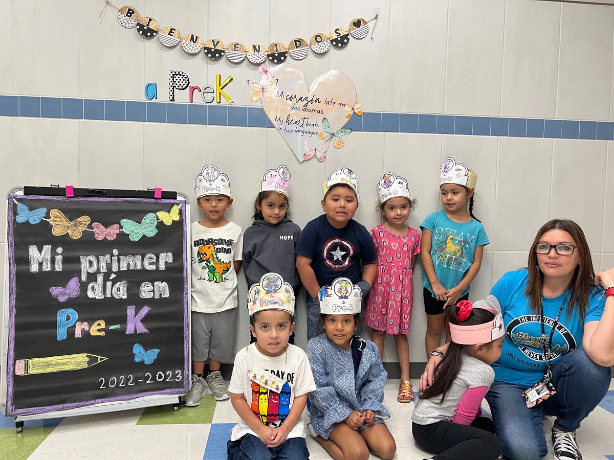 My WHY for teaching this 2022-23. Their eyes reflect the trust placed in teachers: “How will you help and care for me?” My bulldog preschoolers>>bulldog grads of 2036! Bienvenidos a PreK! #RCISDJoy #ArnoldAngels #LetsGrowTogether <a href="/RC_BilingualESL/">RCISD Multilingual Services</a>