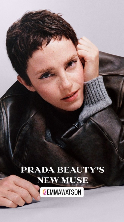 HP_Turkey's tweet photo. Emma Watson Prada'nın yeni yüzü oldu. https://t.co/y8wX7mGn9b