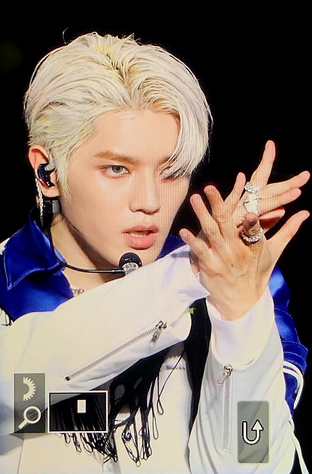 TyrantSyndrome's tweet photo. 220822 #태용
너 ㅠ 무 ㅜ 잘 ㅠ 생 ㅠ 겻 ㅠ 어 ㅠ https://t.co/rsEjcWKTq3