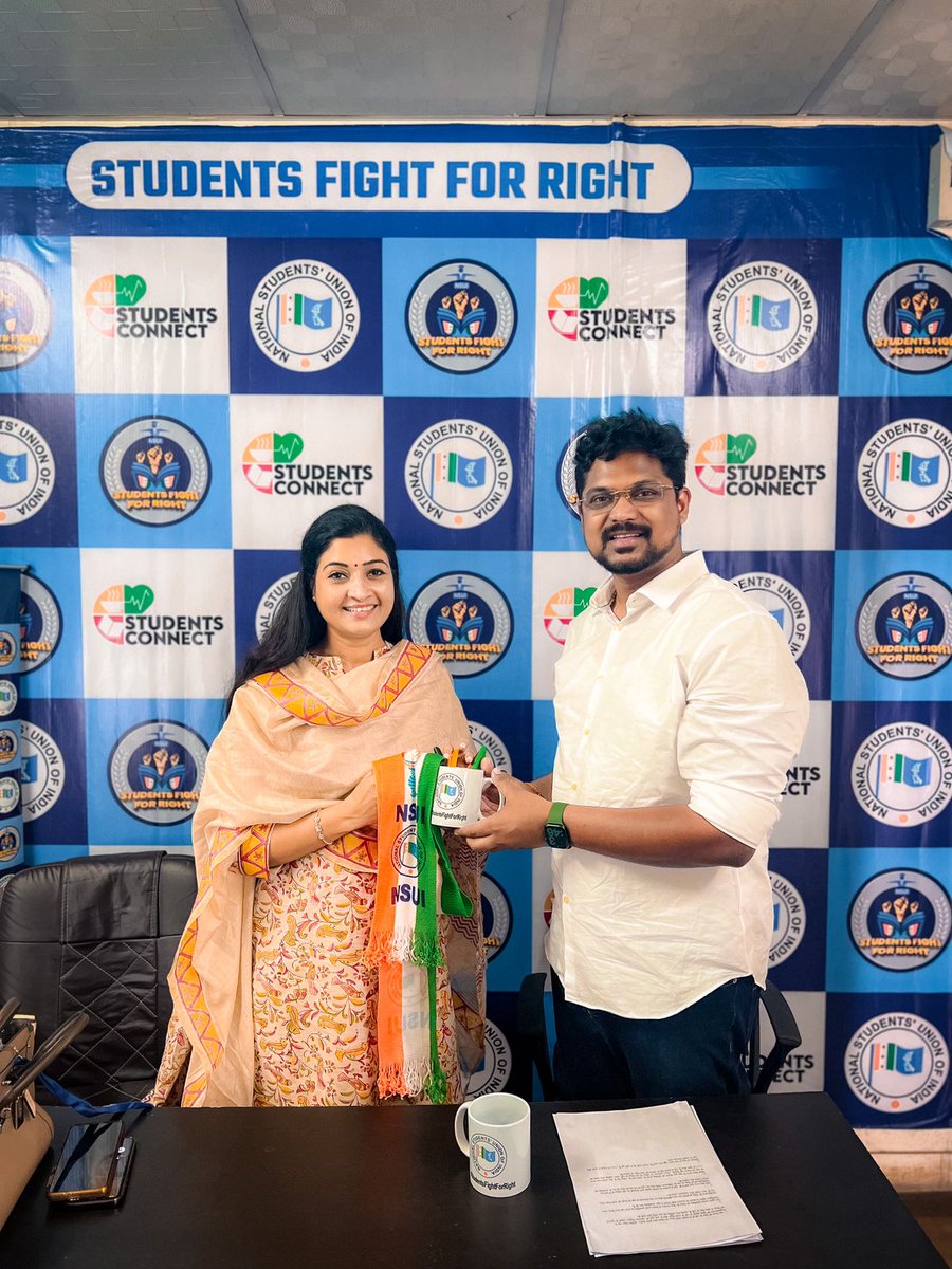 adityabhagatcg's tweet photo. आज NSUI #StudentsConnect अभियान के अंतर्गत #StudentsFightForRight कार्यक्रम में पूर्व राष्ट्रीय अध्यक्ष @nsui श्रीमती अलका लांबा जी ने प्रतिभाग कर युवाओं के मुद्दे को उठाया और हम सभी NSUI के कार्यकर्ताओं का उत्साहवर्धन कर भविष्य की कार्य योजनाओं पर संक्षेप में चर्चा की। https://t.co/urdnpudgFV