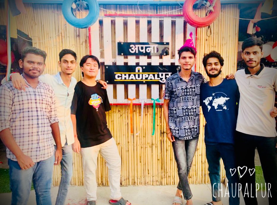 chaupalpur's tweet photo. #friendsouting @chaupalpur #chaupalpur #cafe #fun #food #more https://t.co/5iInQXIC3O